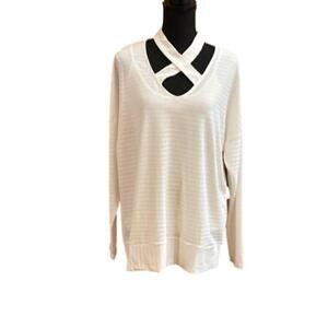 NWT Doe & Rae Off White Crisscross V Neck Top Size Large